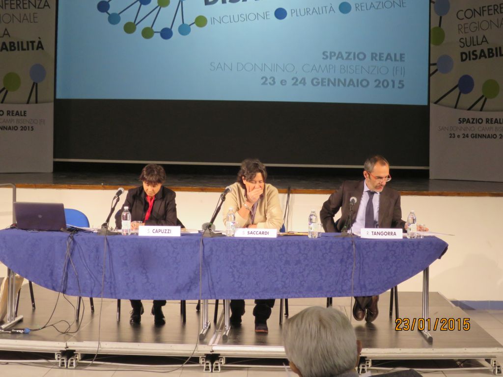 Tavolo relatori, presenti Sandra Capuzzi, Stefania Saccardi, Raffaele Tangorra
